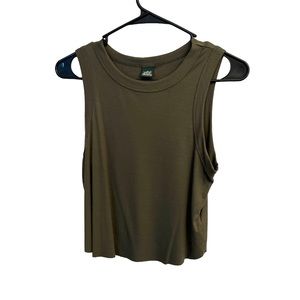 Dark green crop top, size M